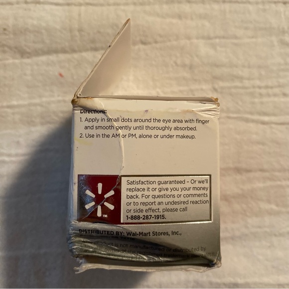 Equate Beauty Reviving Anti-Wrinkle & Firming Eye Cream 0.5 oz - Picture 2 of 4